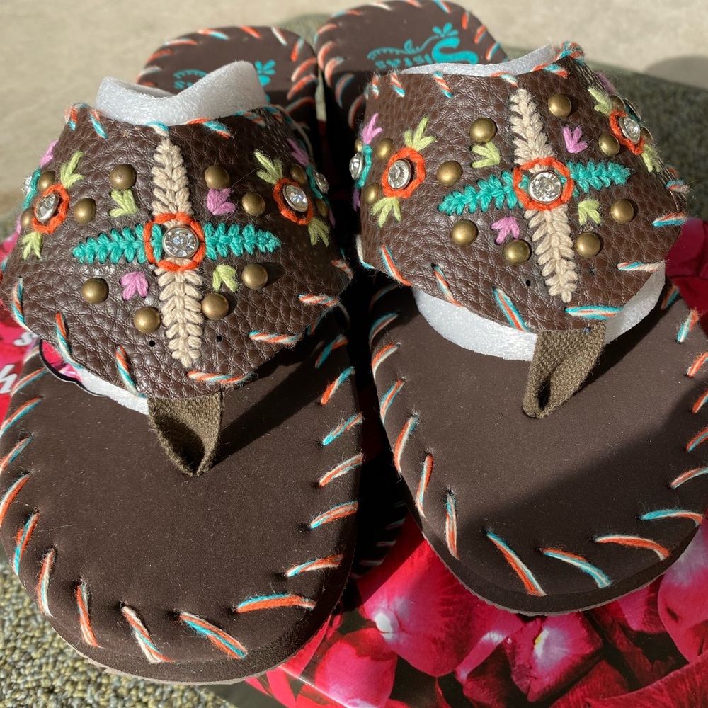 NWOT! Leather Sassy Sisters Sandals- Beautifully Embroidered With Platform Sole!